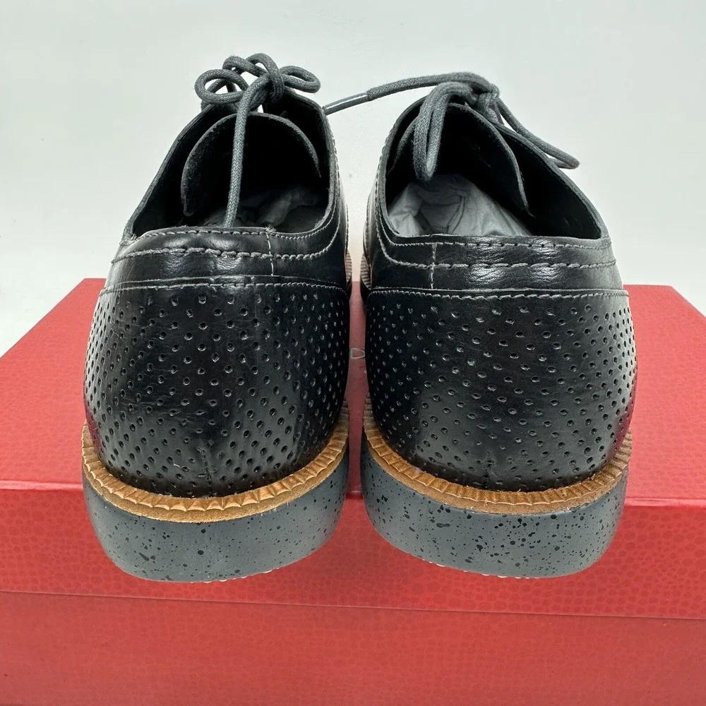 Donald J Pliner EDD-61 Black Wingtip Sneaker Style Dress Shoes Men's Size 11.5 M